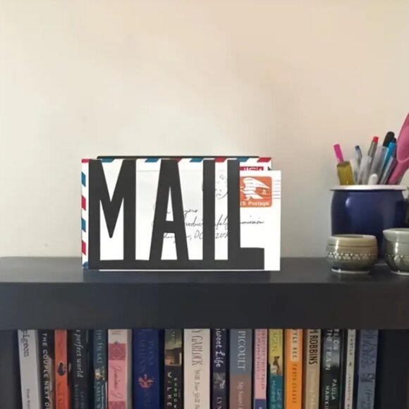 Mail Holder Organizer NWT - Picture 2 of 3